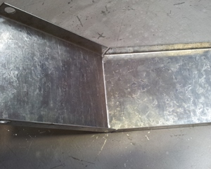 Cover for transmission box feed hopper 1-way for breeder